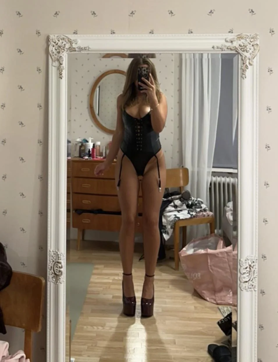 Fuck Me Hard Tonight - Naughty Uni Girl Begs To Be Dominated Rough picture 1 of 1