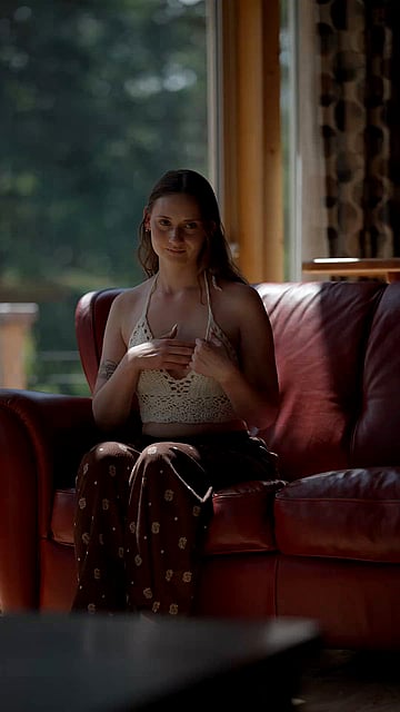 Lexi Hayes' First Time: Amateur Big Tits Flashing & More on CollegeFlirts'