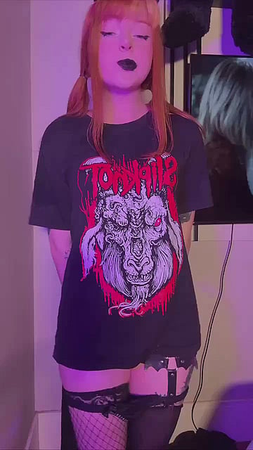 Redhead College Slut Shows Off Her Delectable Pussy - You NEED This Filthy Ginger Meal Tonight!'