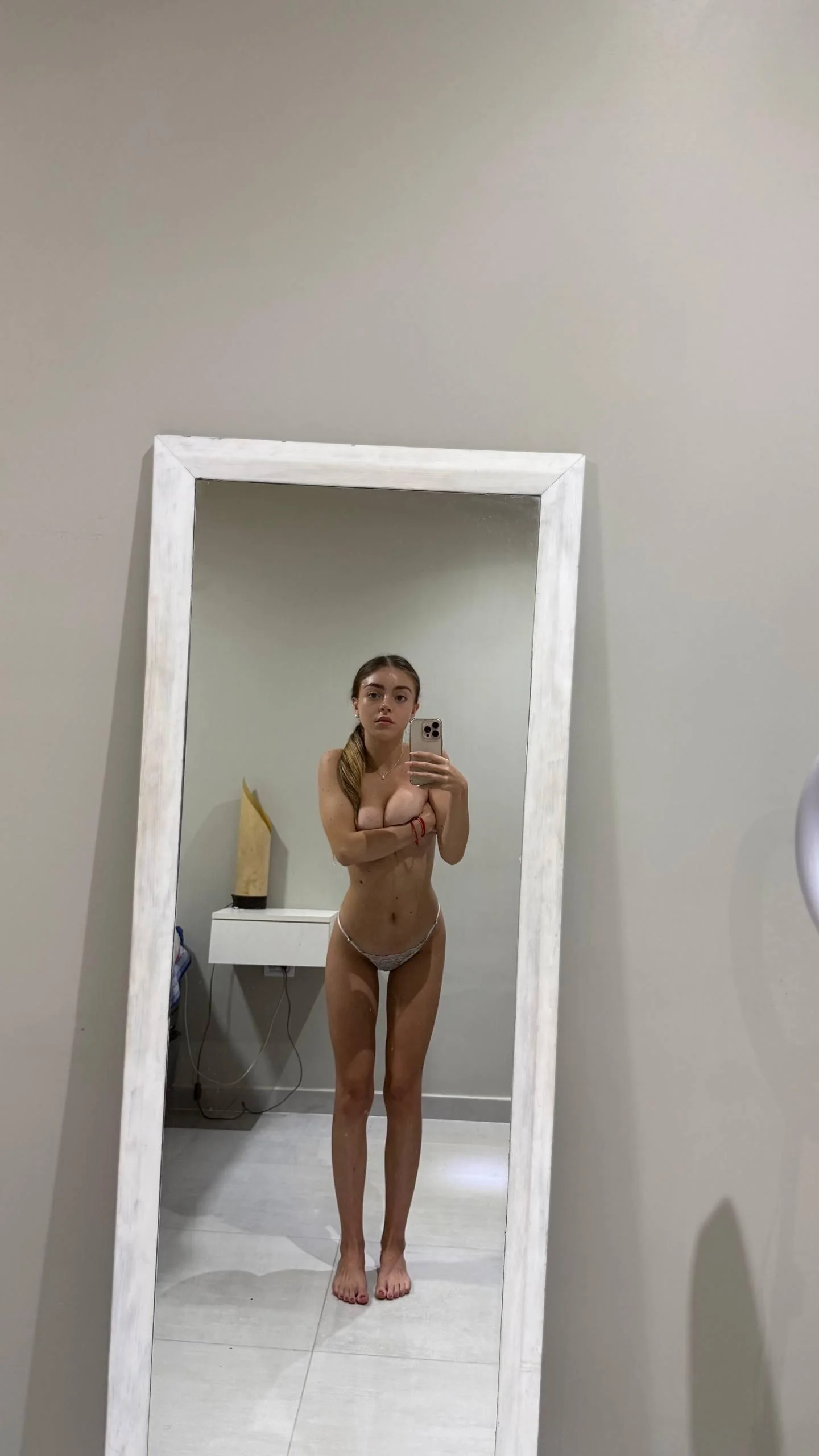 F18 Nerdy Girl Gets Fucking Creampied After College Library Study Session - Filthy Amateur College Slut Reveals All picture 1 of 1