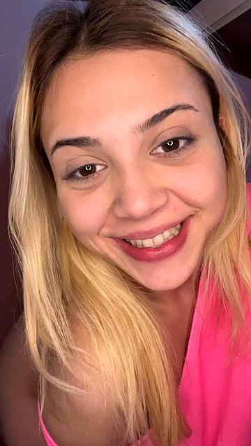 F18 College Slut Summer Goes Wild - Watch Me Squirt As I Ride This Dick Hard!'
