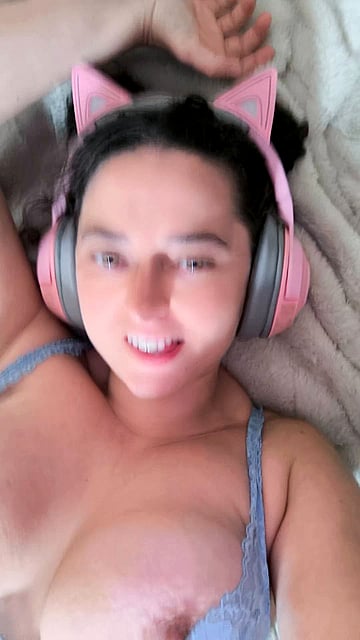 Check Out My Huge College Tits in This Horny University Video - Emma's Wild Ride!'