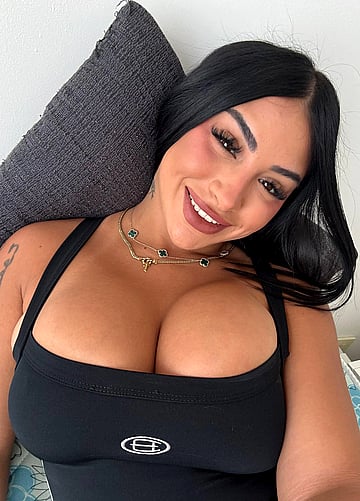 Naughty Uni Slut Leyla Gets Horny AF in Dorm Room - Amateur College Pussy Reveal'