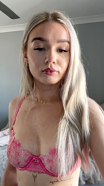 College Class Cutie Gets Fucking Filthy - Amateur Porn with Natural Tits'