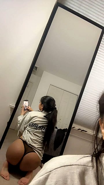 Hot nudes from lightskinashleyyyy - Delete soon, DM for more!'