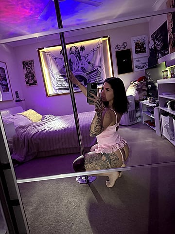 Fuck Yeah I'm Your University Fantasy: Naughty Campus Babe Gets Wet Just For You'