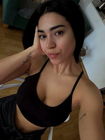 Victoria's Naughty University Confession: I Crave a Married Man Who Knows How to Fuck Me Right'