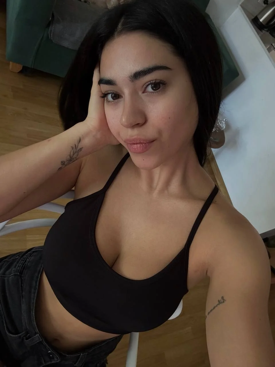 Victoria's Naughty University Confession: I Crave a Married Man Who Knows How to Fuck Me Right picture 1 of 1