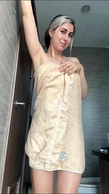 Fuck yeah, my roommate caught me naked in our dorm shower - I let him join me for some steamy action'
