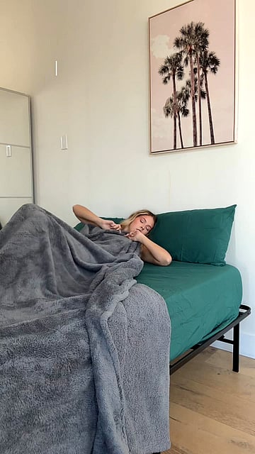 This fuckdoll would skip her classes to fuck all day long with you...'