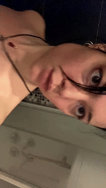 Dripping Wet Freshman Shower Fap Fest - Ema's Naughty Pre-Class Tease'