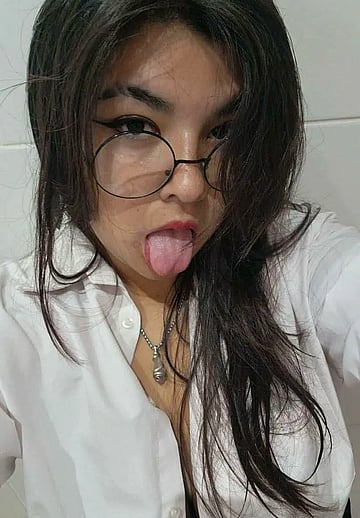 Naomi's Dorm Slut Surprise - Fuck Me Hard in My University Room'