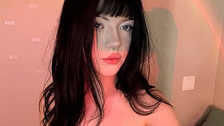 Is this a breedable freshman body... im 19 btw - Hot & Naughty College Teen Solo Action'