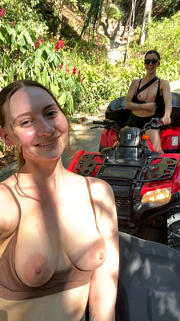 Spring Break Flashing: Lexi Shows Off Her Wild Side in Campus Flirt'
