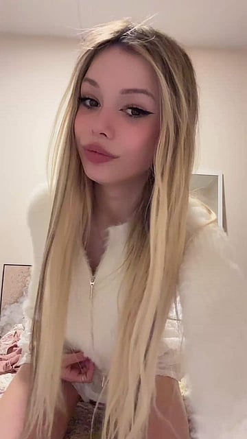 Do I Deserve to Be Your College Fuckbuddy?'