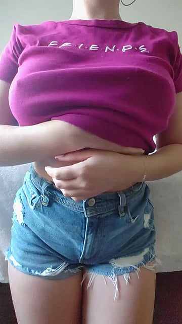 Watch My Massive Natural Tits Bounce and Jiggle in This Titty Drop Video - Bubblez Gets Wild at University'