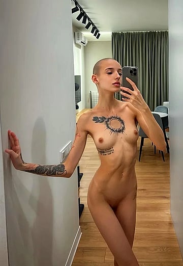 Broke College Slut Gets Naked on Campus: My Perfect Dorm Room Quickie Pic That Shows Off This Tight College Ass'