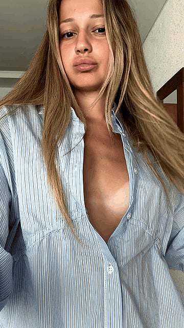 most popular titties of college'