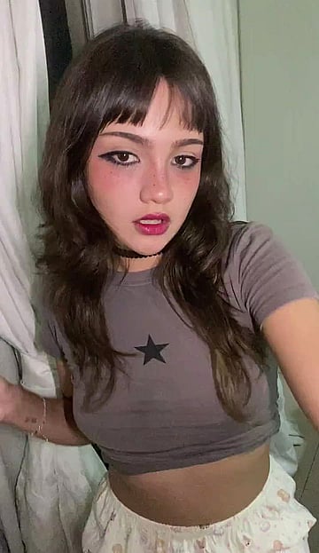 I'm Perfect and I Know It - Horny Amateur Teen Fucks Like a Slut on OnlyFans'