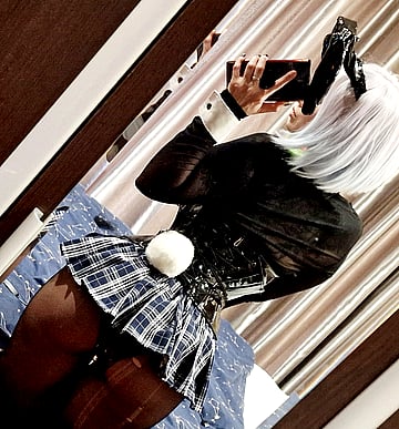 Fuck studying, let me distract you with my naughty college antics'