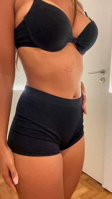 Daniela’s Wild University Fuck Fest: Naughty Girl Gets Rough in Dorm Room'