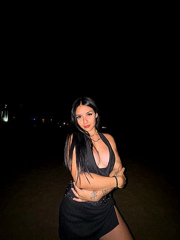 Naughty University Girl SandraSky Begs for Your Attention'