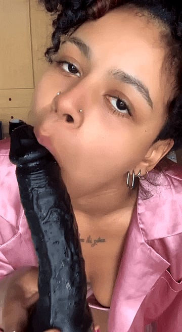 Watch Me Tease & Please: Campus Slut Edition'