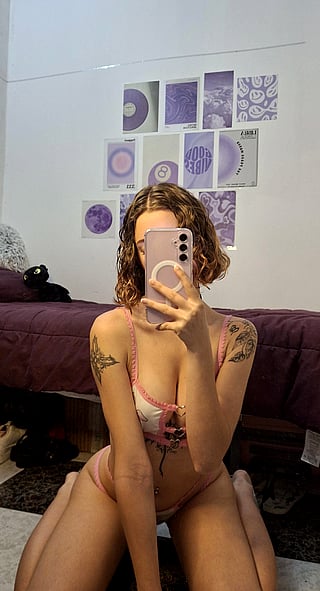 Fuck Yeah! My Tiny College Body Is Begging for Your Cock'