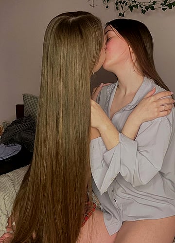 Fuck Yeah! Peek at My Wild Uni Adventures with Lia Luxi❤️'