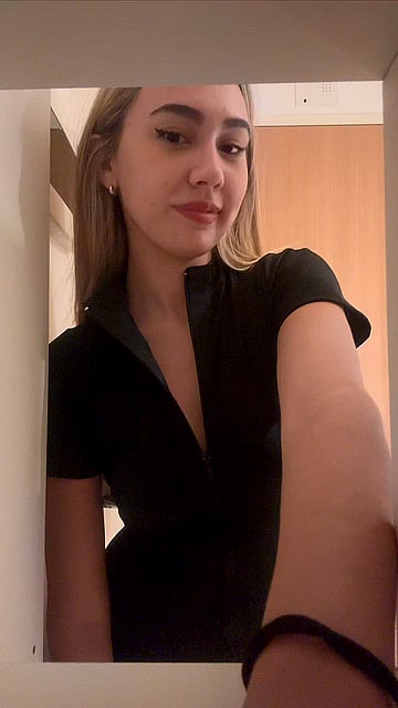 Freshman Fuck: My Nips Can't Stay Hidden & I Love It'