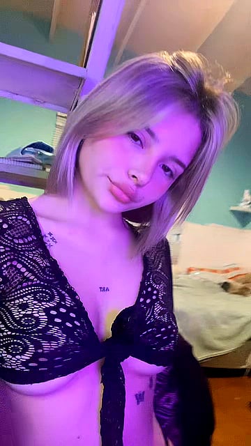 Fuck Me Raw: Babykayliee's College Fuck Doll Adventure'