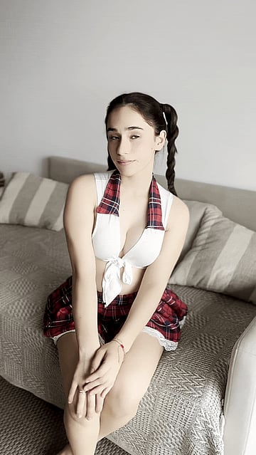 ValentinaRoseXoX Needs Your Hands to Strip Her Down in Hot University Fuck Session'