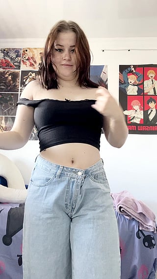 Emma's Nude Surprise: First 50 Comments Get My Wildest Pics!'