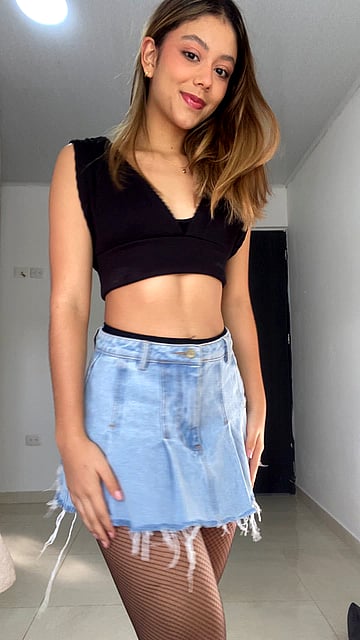 Fuck Me Like You're Cheating - Pamela Flores' Wild University Hookup'