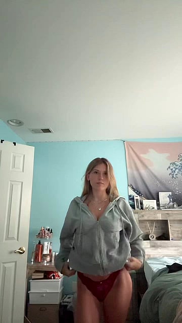 Hot 18yo Blonde Tease - Watch Me Play With My Natural Tits & More!'