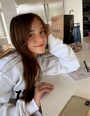 My Wet College Pussy is Begging for Your Cock - Cum Fuck Me Hard'