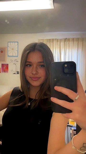 Fuck Me Hard Like the College Slut I Am - Wet Pussy Pic'