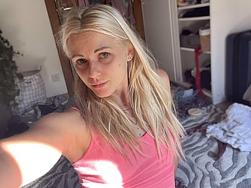 Dirty College Slut Begging for a Hard Fuck All Night Long'