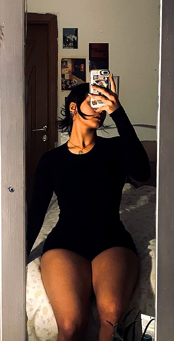 Filthy 18-Year-Old College Slut Fucks Her Professor for an A+ Grade - Amateur Pussy Pic'