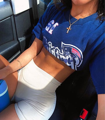 Fuck Me Like a Toy: Sofia's Dripping Wet College Pussy Pic'