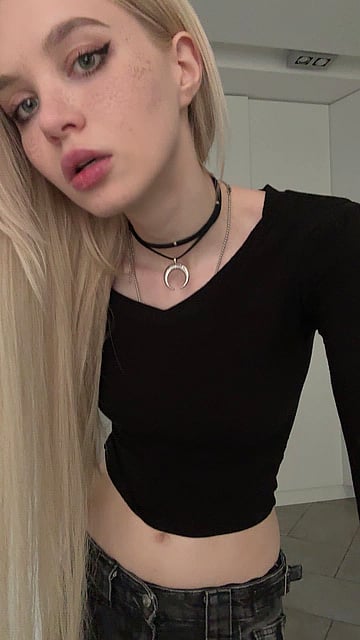 Campus Slut's Wild Fuck Fest: Big Cock Challenge Turns Into Hardcore Gangbang'