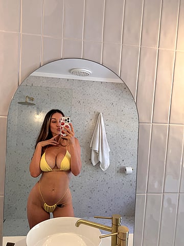 Your new babe is here'