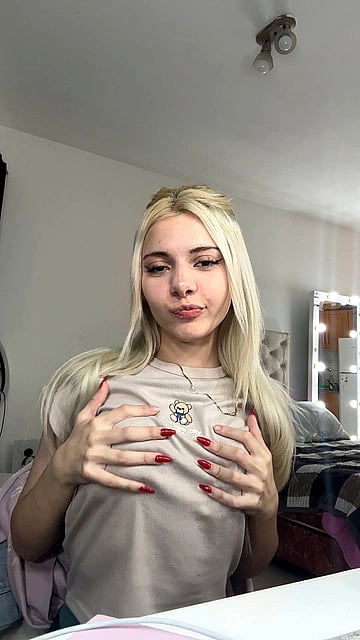 Fuck, I Dripped So Hard in My Panties - Amateur College Slut Emma Carrie's Unfiltered Creampie Fantasy'