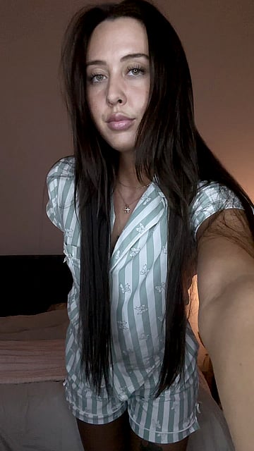 Will You Fuck Me Before or After Class? - My Hot College Striptease'