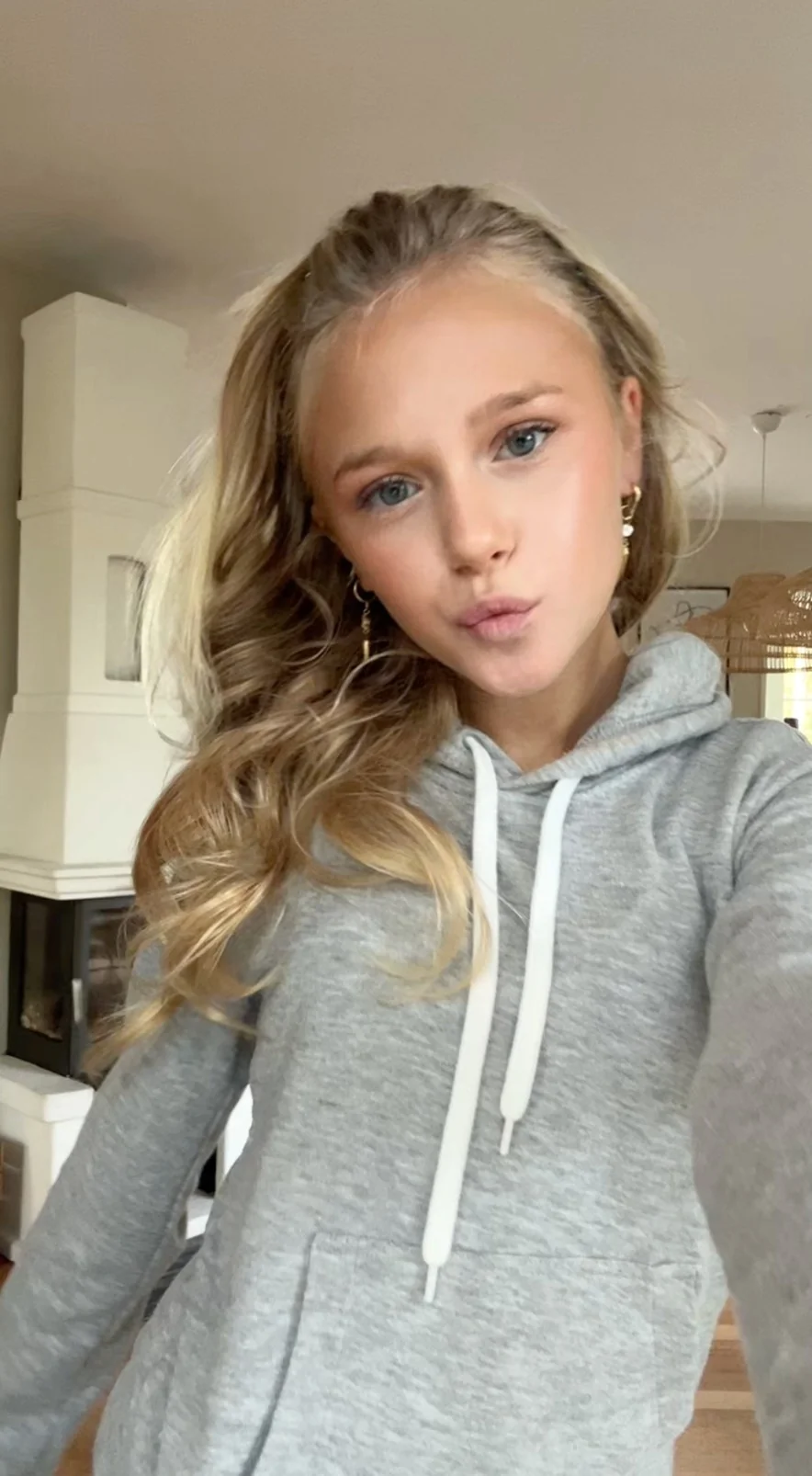 Mia's Secret Desperation: Innocent College Girl Unleashed in Wild Fucking Gallery picture 2 of 3