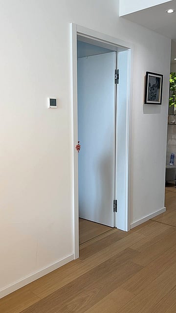 Sabrina's Hot Dorm Shower Fuck - Wet College Teen Gets Fucked Hard'