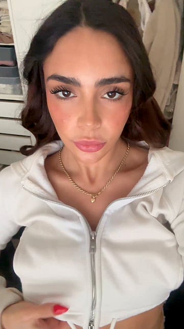 FUCKING HOT COLLEGE CHEERLEADER ISOLDE SHOWS OFF HER HUGE TITS AND BOUNCES ON A DICK'