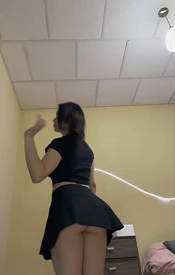 Fuck yeah, I love wearing this skirt to class with no panties and gettin' my pussy wet!'