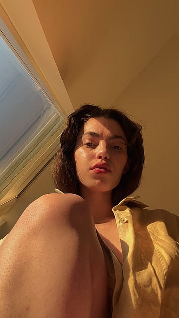 Fuck Yeah, I Went Commando All Day in College and Now My Pussy's Dripping Wet!'