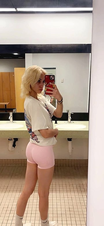 Cute Little Fuck Doll: My Uni Slut Gallery'